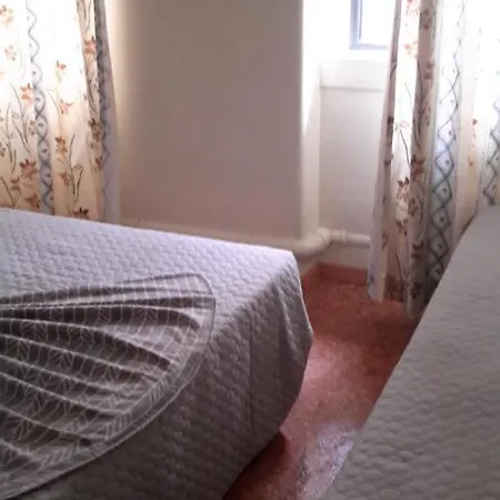 Perola Da Baixa Casa de hóspedes 2*