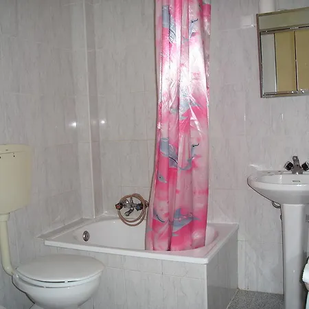 Penzion Perola Da Baixa 2*