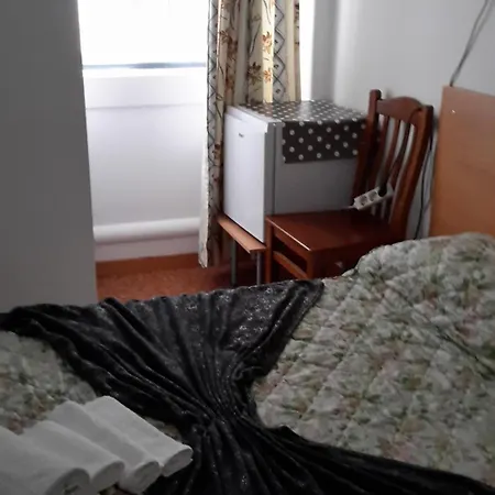 Perola Da Baixa بيت ضيافة 2*